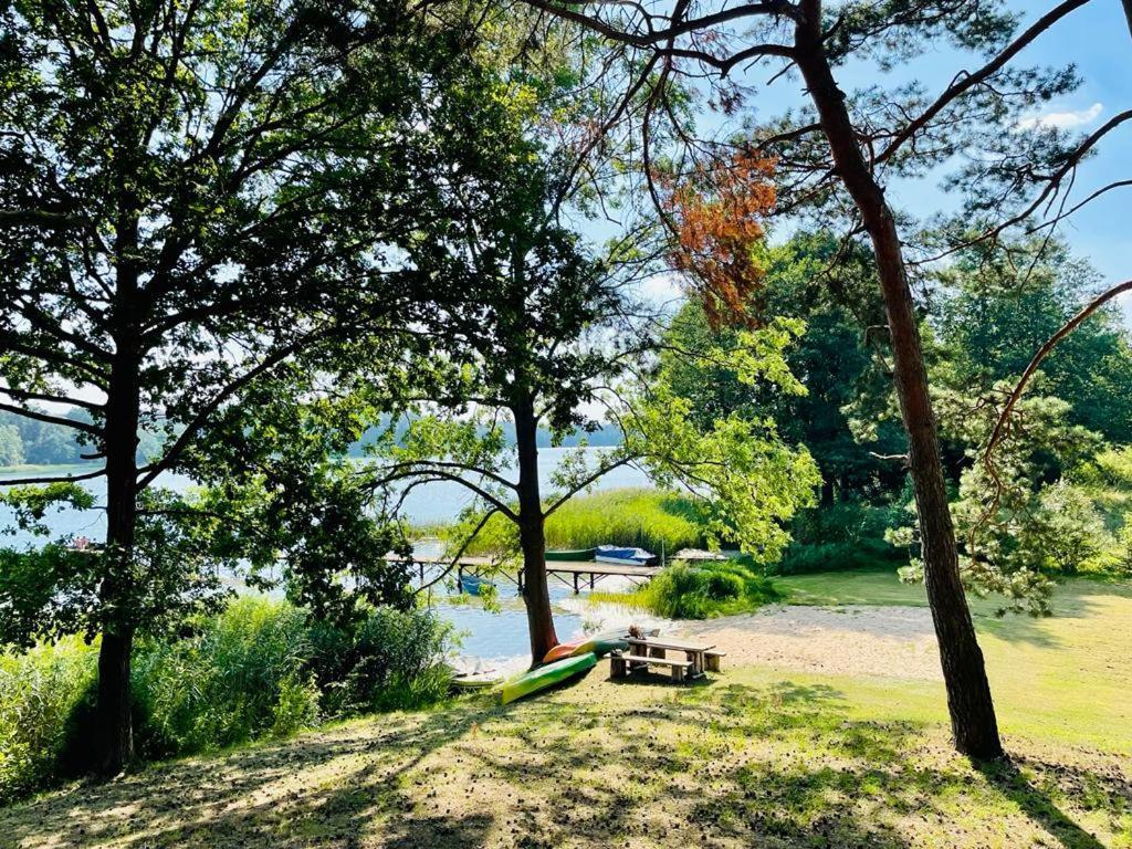 Jw Mazury Domy Wakacyjne Nad Jeziorem-Dom Czapla Waplewo  Exteriör bild